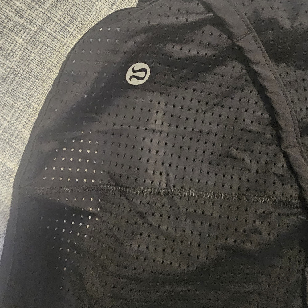 Lululemon Short - Picture 2 of 8